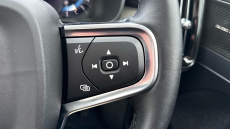 Volvo XC40 2.0 B3P Ultra Dark 5dr Auto Petrol Estate